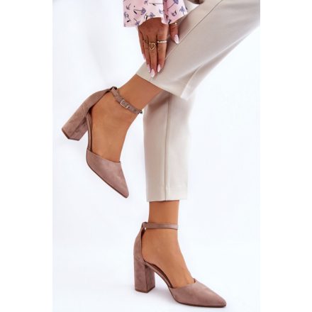 Magassárkú körömcipő model 176243 Step in style