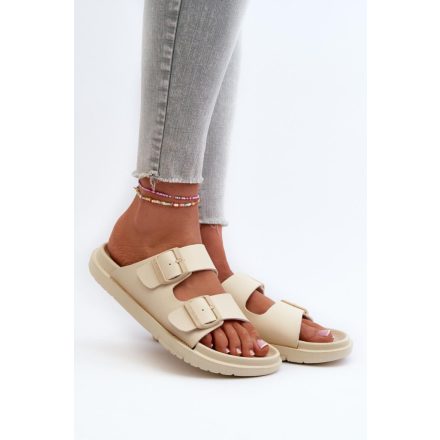 Papucs model 197418 Step in style