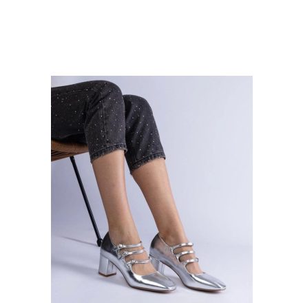 Magassárkú körömcipő model 211603 PRIMO
