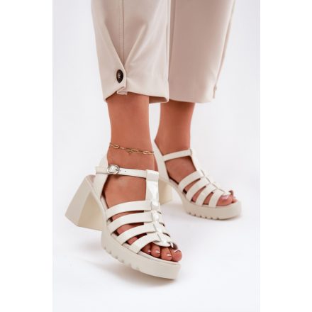 Magassarkú szandál model 212575 Step in style