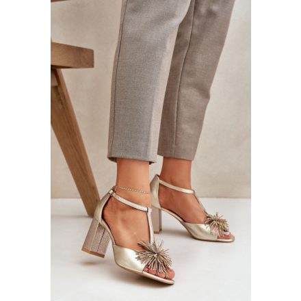 Magassarkú szandál model 212584 Step in style