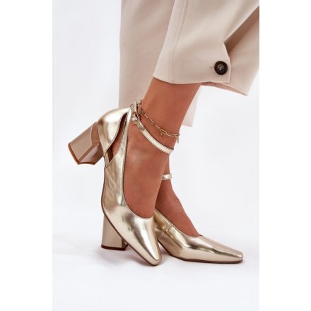 Magassárkú körömcipő model 212997 Step in style