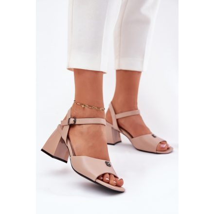 Magassarkú szandál model 213185 Step in style