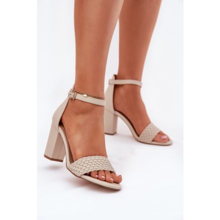Magassarkú szandál model 213925 Step in style