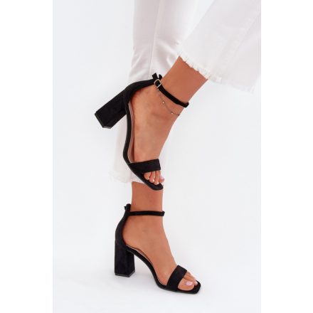 Magassarkú szandál model 215703 Step in style